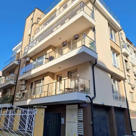 Oborishte Apartamento *